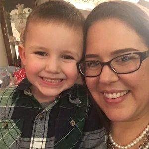 Meet your Posher, Dana